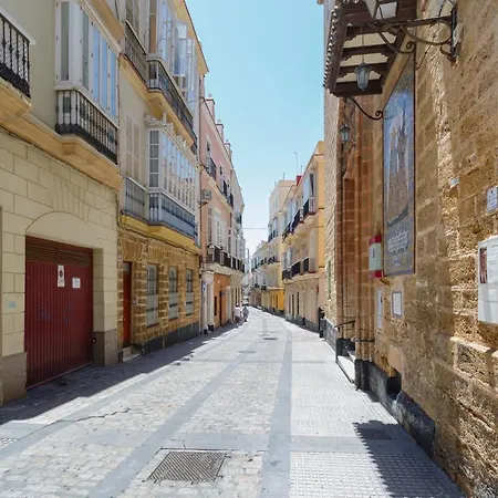 Atico De Franceses By Cadiz4rentals Кадис