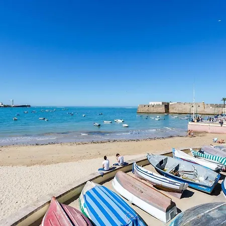 Atico De Franceses By Cadiz4rentals