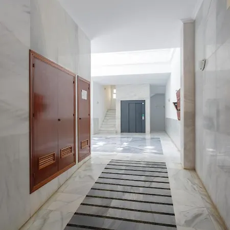 Atico De Franceses By Cadiz4rentals
