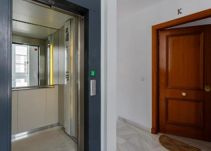 Atico De Franceses By Cadiz4rentals شقة *