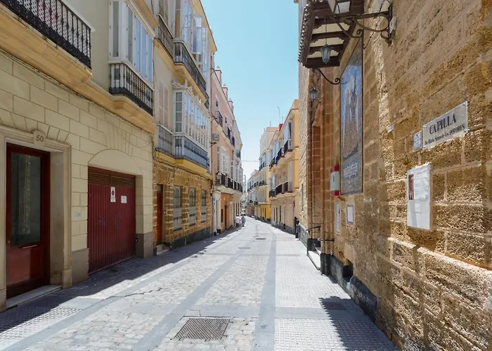 Atico De Franceses By Cadiz4rentals קדיז
