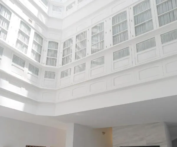 Atico De Franceses By Cadiz4rentals *