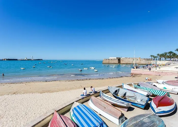 Atico De Franceses By Cadiz4rentals